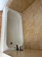 414 N Bouldin St in Baltimore, MD - Building Photo - Building Photo