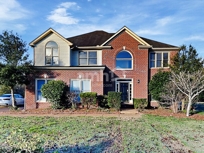 property at 5718 Chadwick Ln