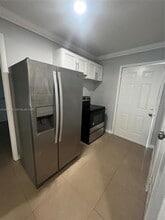 912 NW 55th Terrace in Miami, FL - Building Photo - Building Photo