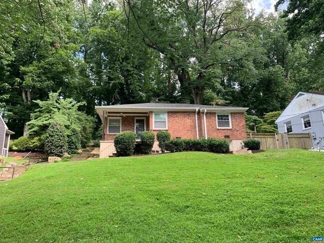 716 McIntire Rd in Charlottesville, VA - Building Photo - Building Photo