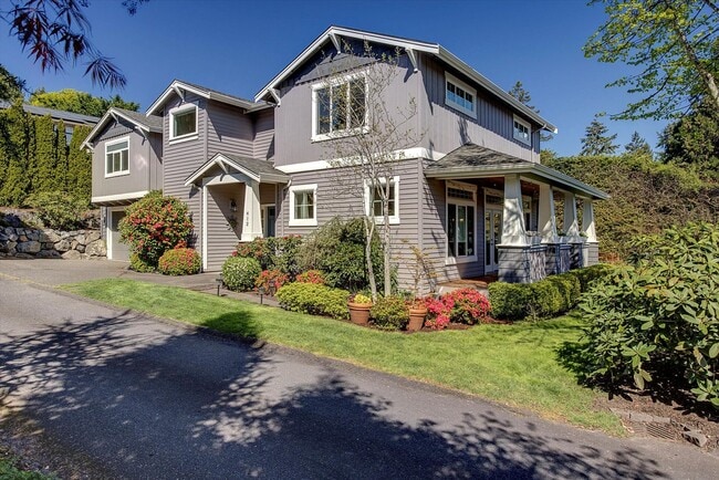 property at 412 15th Ave