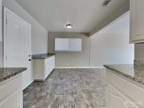 1276 Alderwood Way in Vacaville, CA - Building Photo - Building Photo