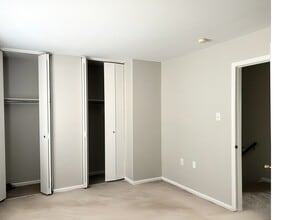 1061 Filbert St in Stephens City, VA - Building Photo - Building Photo