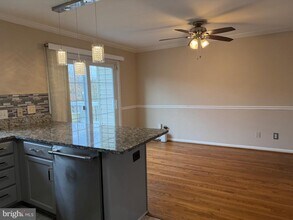 16820 Jed Forest Ln in Woodbridge, VA - Building Photo - Building Photo