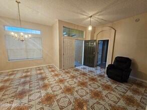 10153 Carriage House Ct in Jacksonville, FL - Building Photo - Building Photo