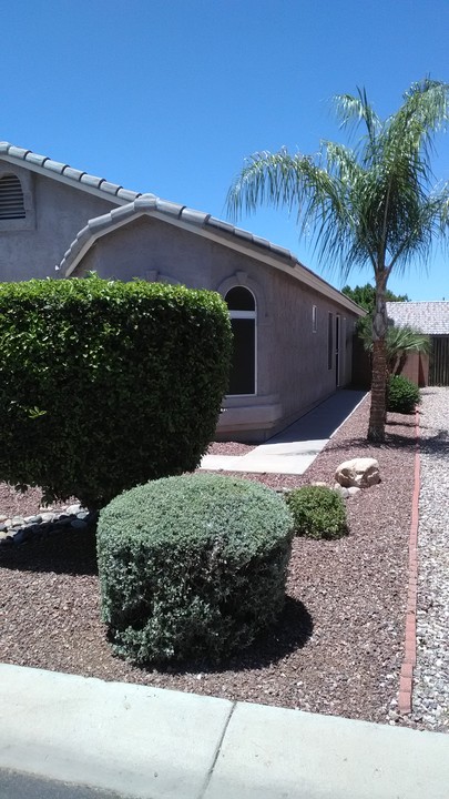 110 N Ricardo in Mesa, AZ - Building Photo