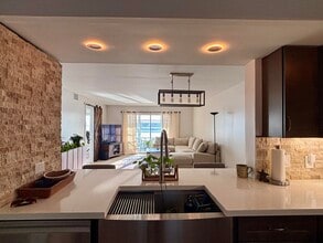 1501 SW 134th Way in Pembroke Pines, FL - Building Photo - Building Photo