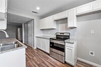 11873 Algonquin Dr photo'