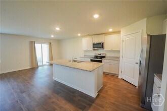 103 Skylark Rd in Savannah, GA - Building Photo - Building Photo