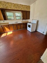 2166 FM852 in Gilmer, TX - Foto de edificio - Building Photo