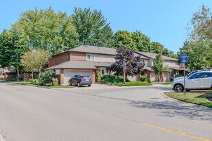 1200 Walden Cir in Mississauga, ON - Building Photo