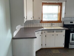 1621 11th Ave in Green Bay, WI - Building Photo - Building Photo