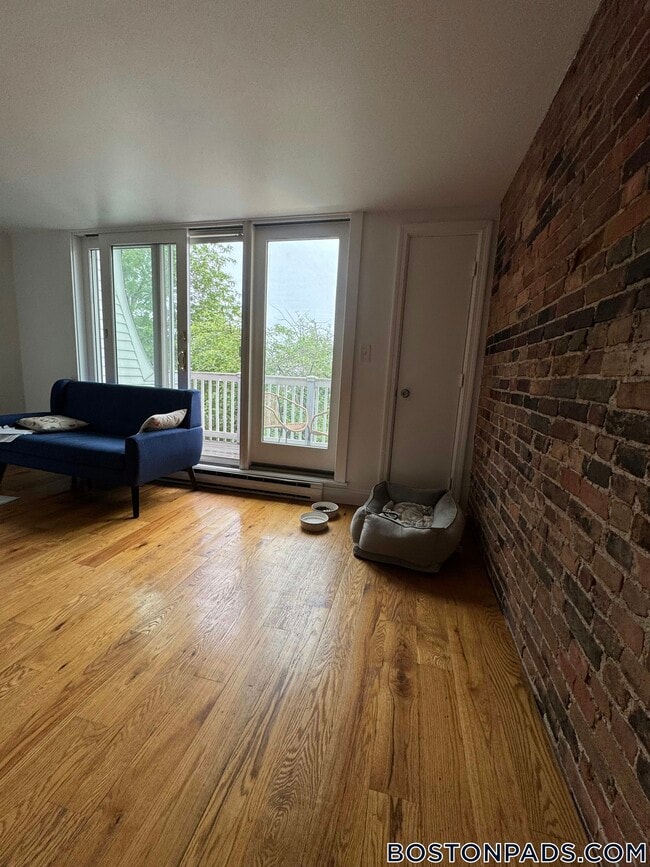40 Medford St