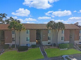 598 Orange Dr in Altamonte Springs, FL - Building Photo