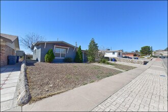 6209 Heath Way in El Paso, TX - Building Photo - Building Photo