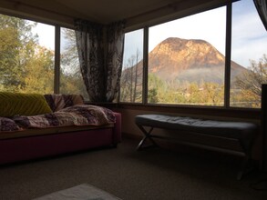 1872 Seminole Dr in Agoura Hills, CA - Building Photo - Building Photo