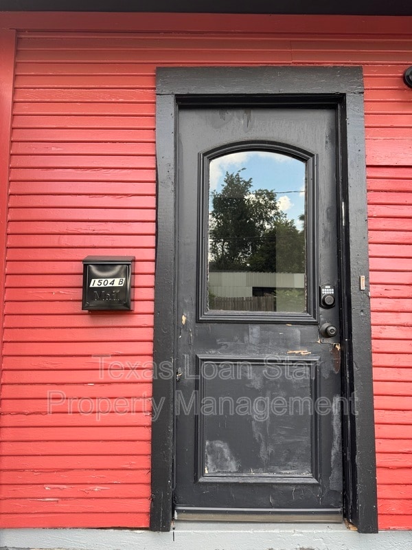 property at 1504 Luzon St