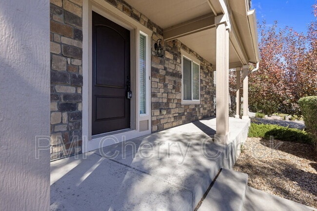 267 N Millbrook St in Aurora, CO - Building Photo - Building Photo