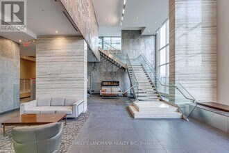 15 Iceboat Terr in Toronto, ON - Building Photo - Building Photo