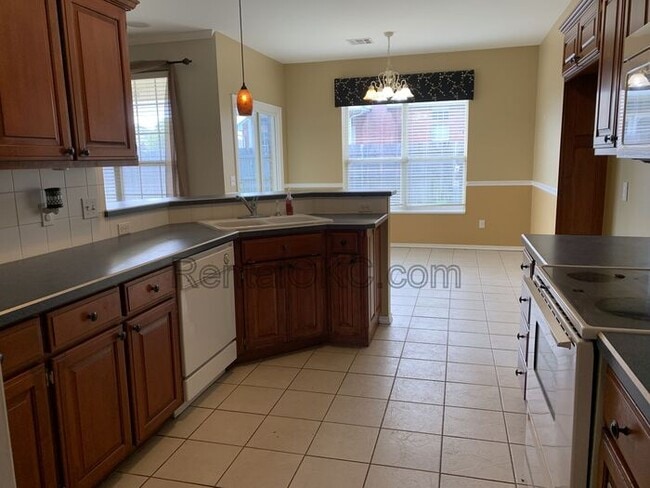 1724 Hemingway Dr in Edmond, OK - Building Photo - Building Photo