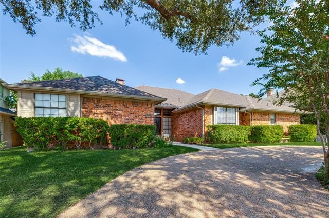 property at 3829 Kelly Blvd
