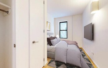 Seaman Ave in New York, NY - Foto de edificio - Building Photo