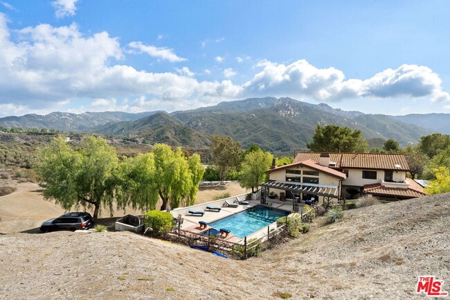 property at 25615 Mulholland Hwy