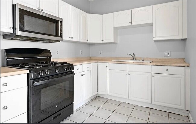 61 Shurtleff St in Chelsea, MA - Building Photo - Building Photo