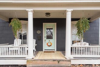 915 Alabama St in Lawrence, KS - Building Photo - Building Photo