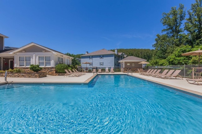 Seasons at Biltmore Lake Condominiums