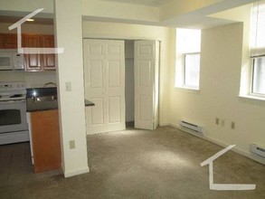 28 Queensberry St-Unit -Suite_D in Boston, MA - Foto de edificio - Building Photo
