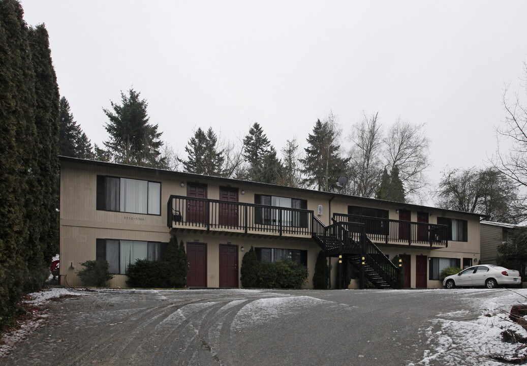 5550-5564 SW Beaverton-hillsdale Hwy in Portland, OR - Building Photo