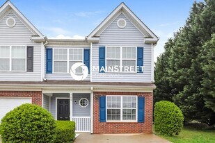 700 Parkway Rd in Union City, GA - Building Photo