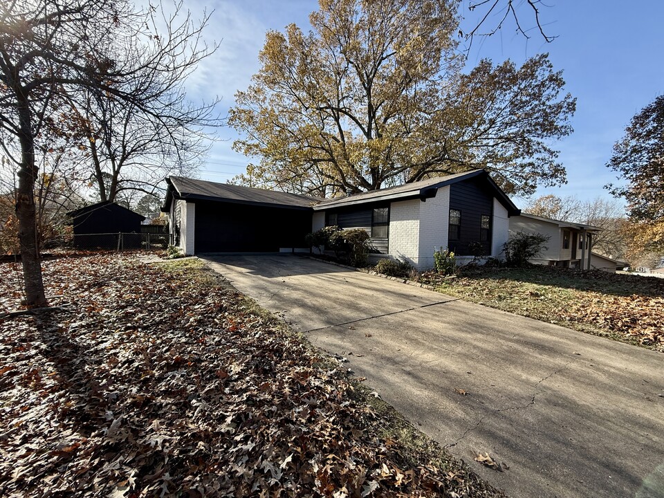 2003 Cenwood Dr in Jonesboro, AR - Building Photo