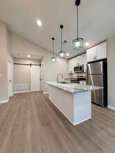 737 Oak St in Columbus, OH - Building Photo - Building Photo