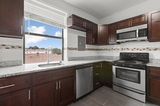 3641 W Dickens Ave in Chicago, IL - Building Photo - Building Photo