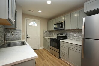 1849 Brownstone St in Charlotte, NC - Building Photo - Building Photo