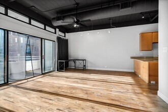 95 S Main St in Memphis, TN - Building Photo - Building Photo