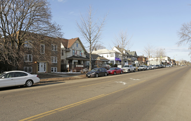 1120 Grand Ave in St. Paul, MN - Building Photo - Building Photo