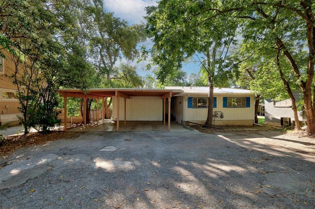 4713 Bull Creek Rd in Austin, TX - Building Photo - Building Photo