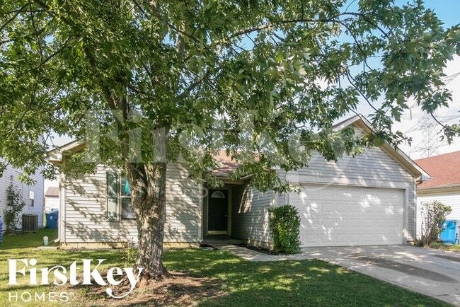 5922 Brookville Lake Dr in Indianapolis, IN - Building Photo - Building Photo