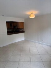 3466 SW 112th Ave in Miami, FL - Building Photo - Building Photo