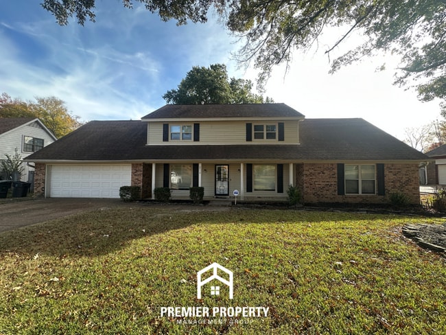 property at 2714 Gerald Ford Dr W