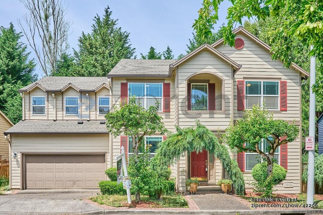 1971 SW 19th Terrace in Gresham, OR - Building Photo