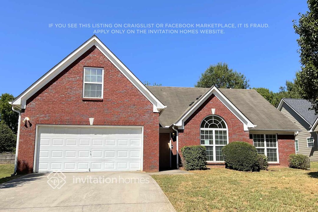 259 Gilliam Ct in Locust Grove, GA - Building Photo
