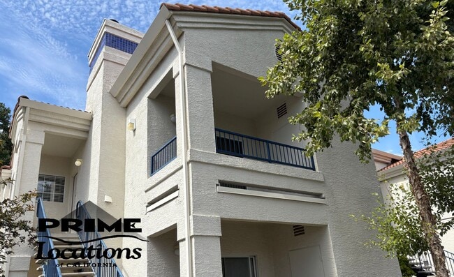 property at 2812 Beachcomber E Dr