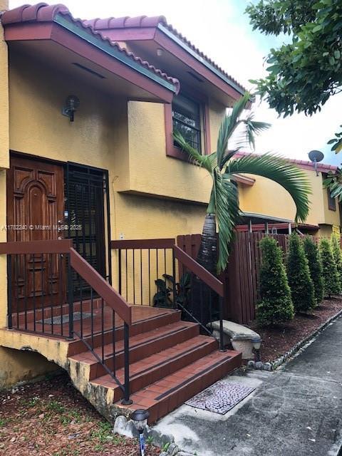 5975 SW 137th Ave in Miami, FL - Building Photo