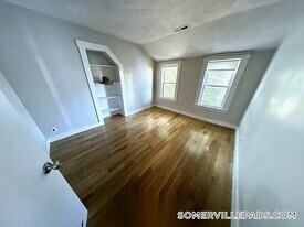 14 Dow St in Somerville, MA - Building Photo