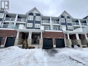 524 Hudson Cres in Midland, ON - Building Photo - Building Photo