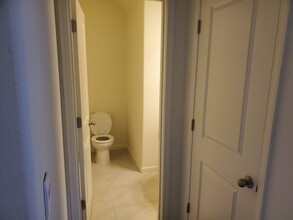 256 Shafer Ave in Merced, CA - Building Photo - Building Photo